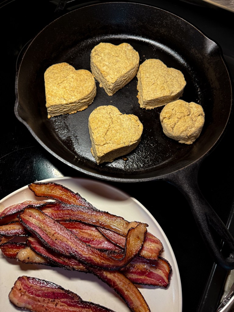 Easy and Delicious Skillet Biscuits (Gluten-Free&nbsp;Option)